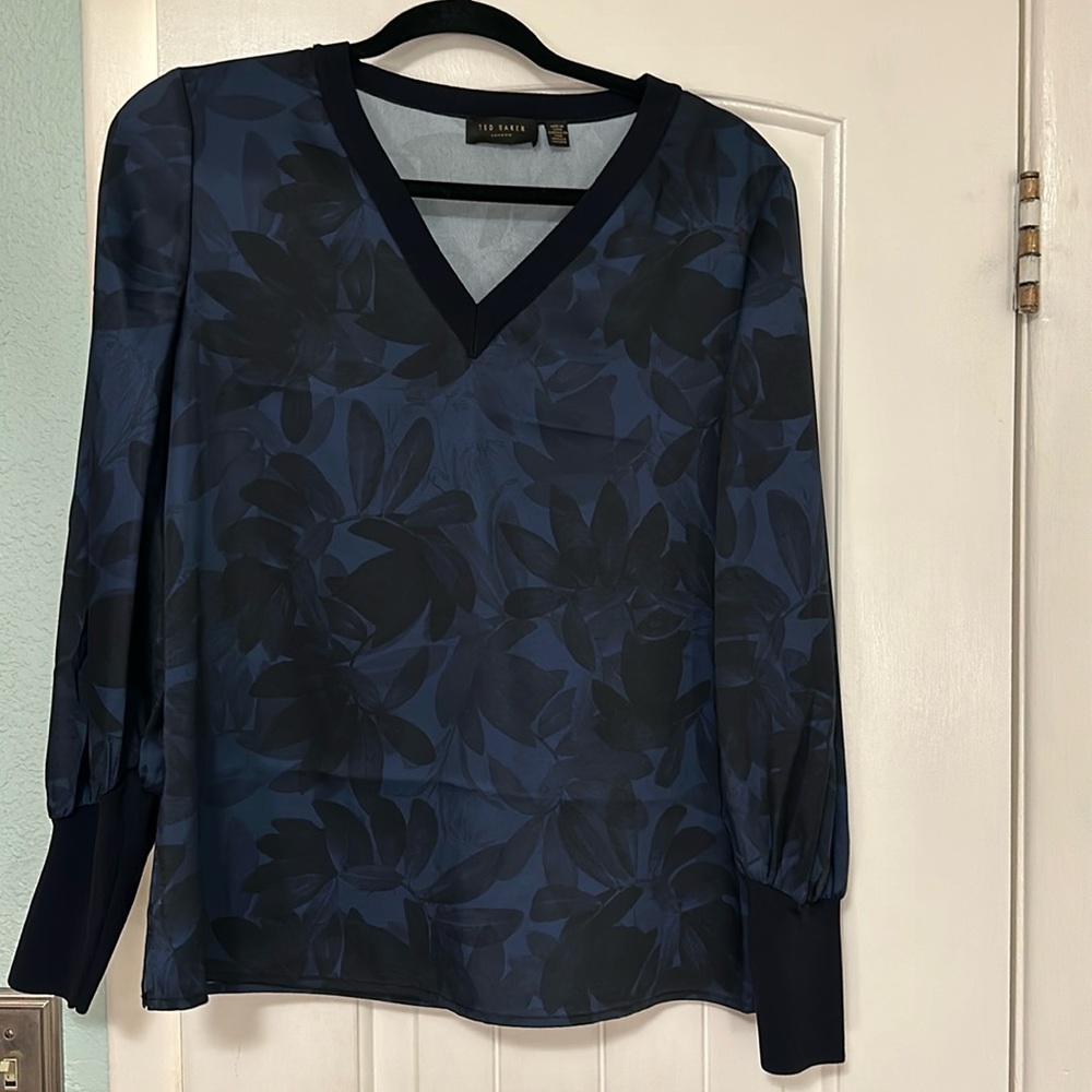 NWOT Ted Baker blouse: Office chic meets happy hour